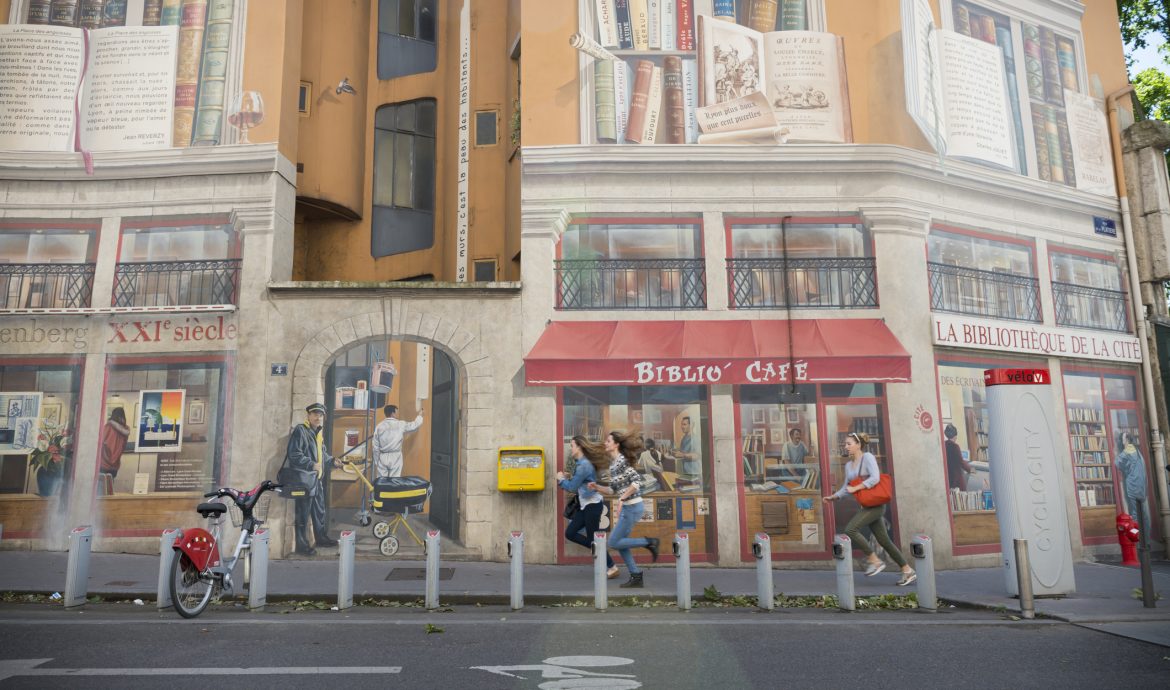 Mural on the side of Lyon's library